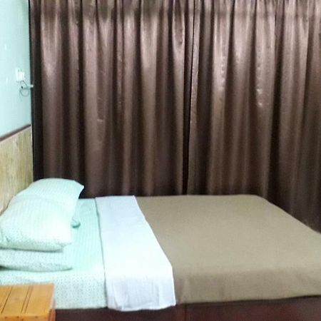 Homestay Rgee Kuantan Kültér fotó